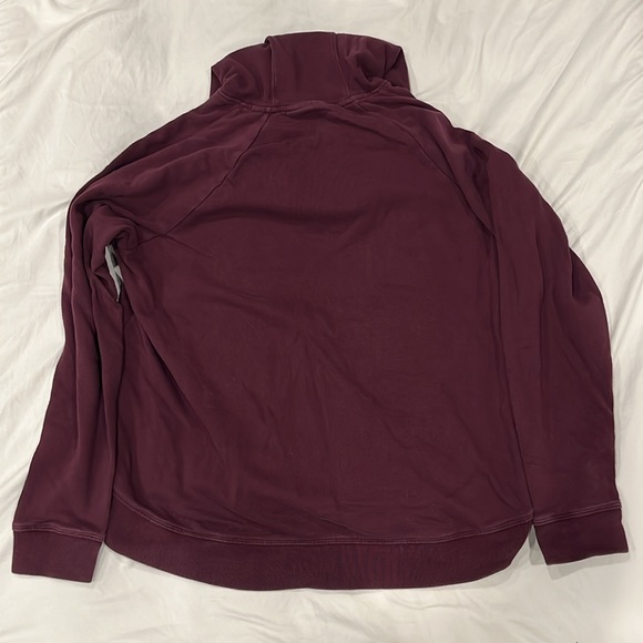 Women’s Under Armour Hoodie XXL - Picture 4 of 5
